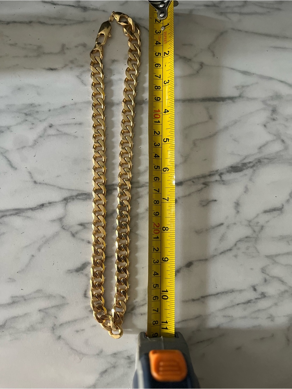 Gold Cuban Chain - Picture 3 of 3